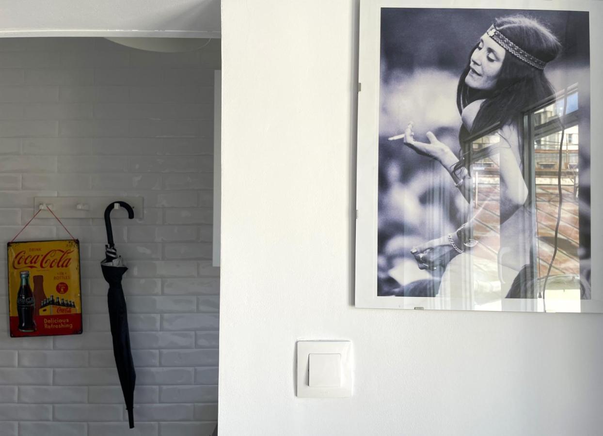 Rooftop Studio In The Heart Of Bucharest W Netflix 외부 사진