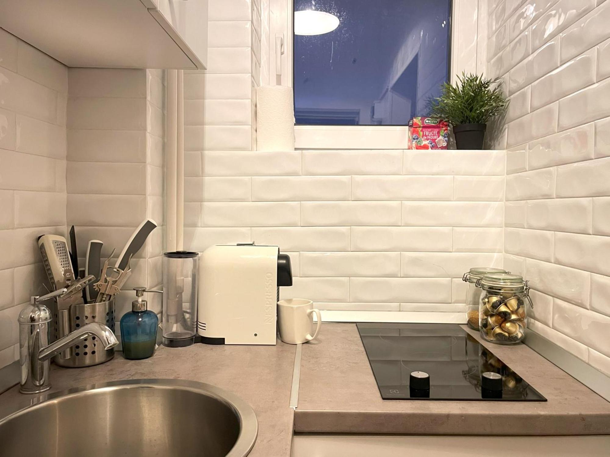 Rooftop Studio In The Heart Of Bucharest W Netflix 외부 사진
